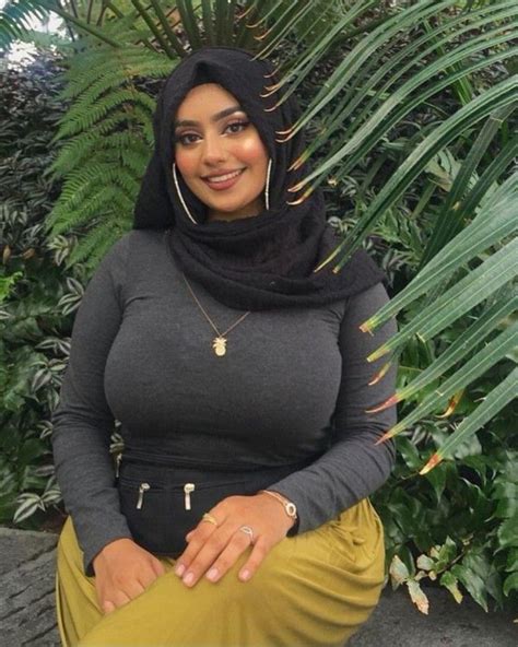 hijab pornstar|12 Hottest Arab Onlyfans Models to Follow